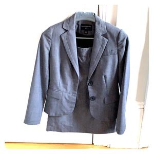 Banana Republic Grey Skirt Suit 00P